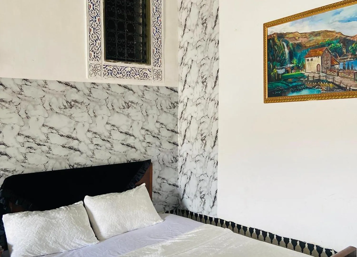 Fes Iconic Yedouna Hostel Guest house